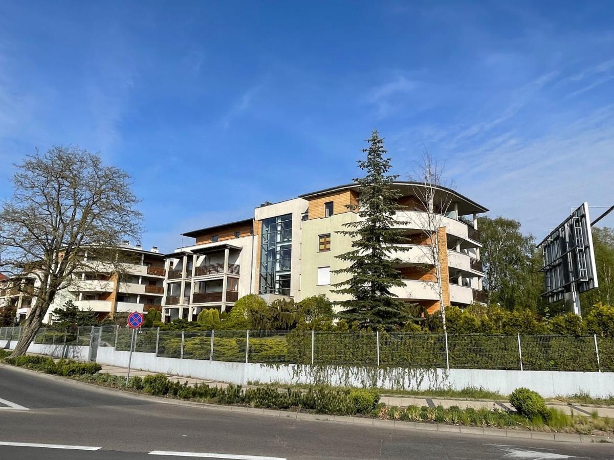 Apartament Przystan W Ustce - 120 M2 - 200 M Od Plazy Mickiewicza 2 Ustka Exteriér fotografie