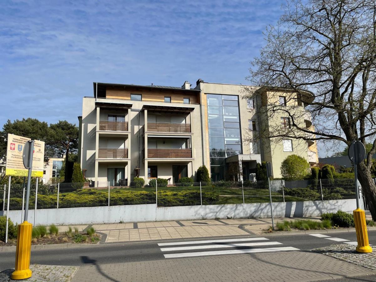 Apartament Przystan W Ustce - 120 M2 - 200 M Od Plazy Mickiewicza 2 Ustka Exteriér fotografie