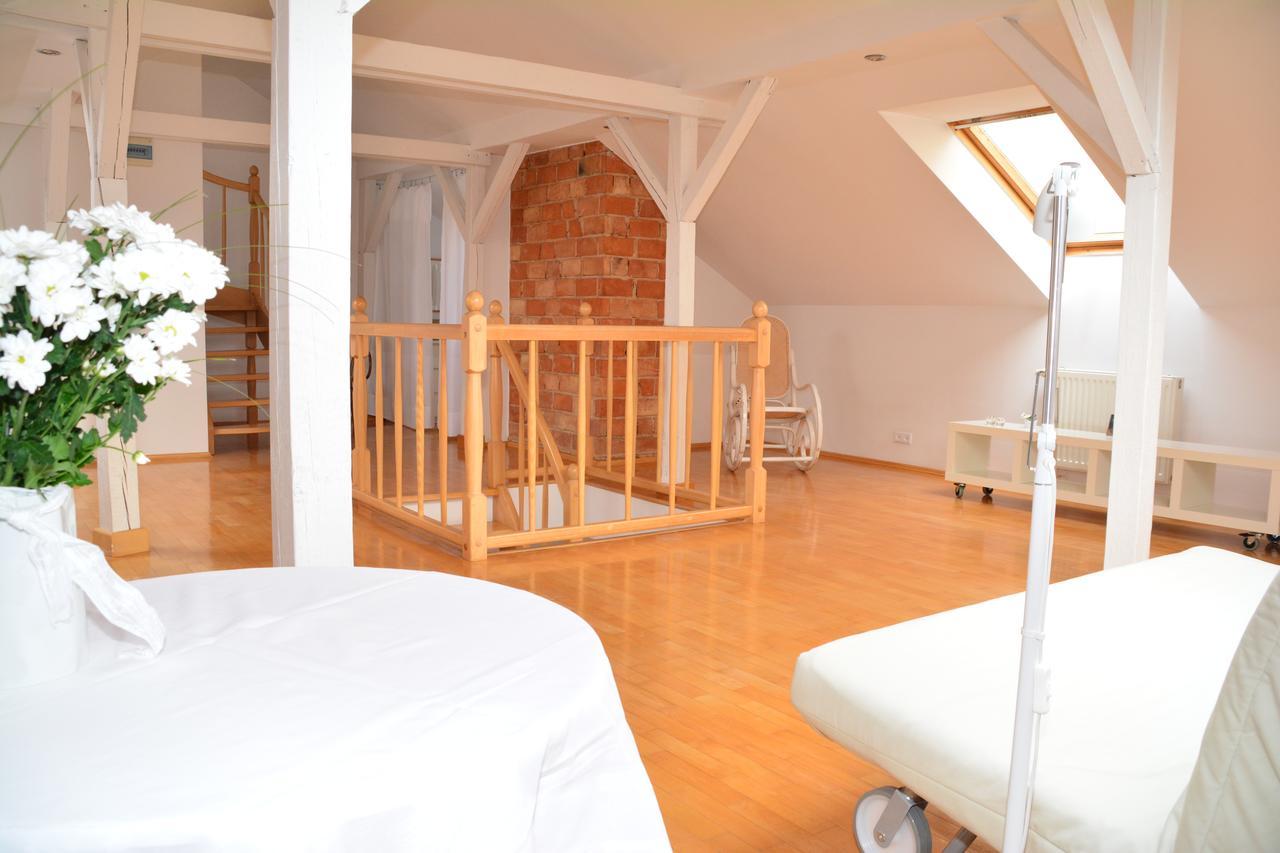 Apartament Przystan W Ustce - 120 M2 - 200 M Od Plazy Mickiewicza 2 Ustka Exteriér fotografie